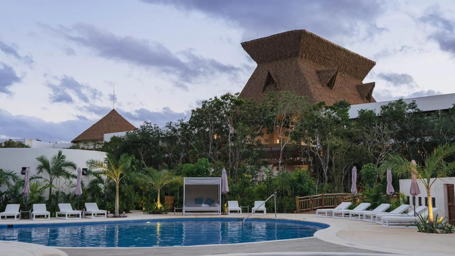 Hotel Mundo Maya Tulum